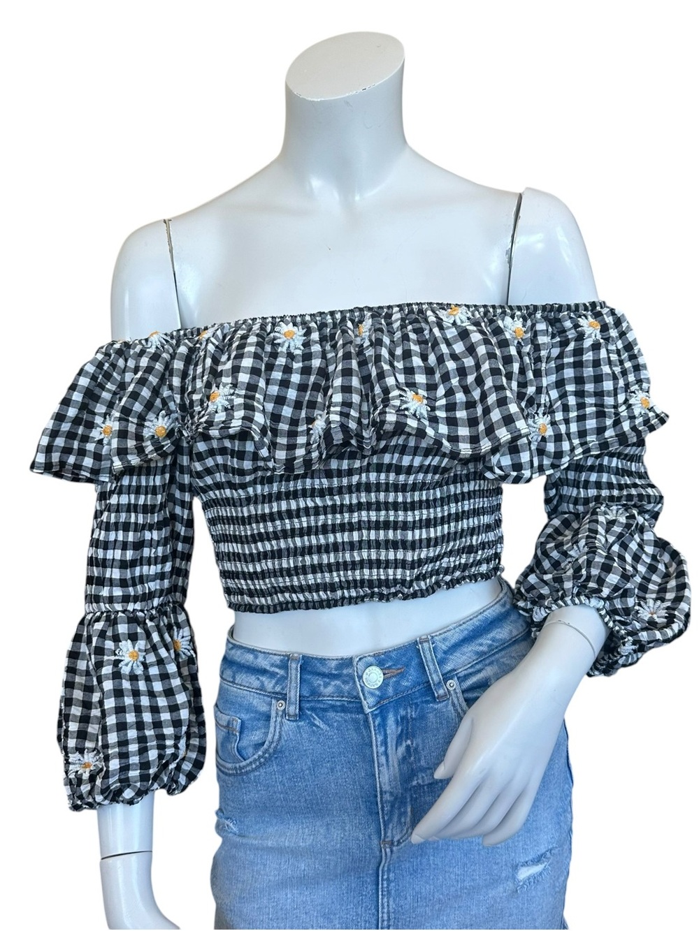 Zara Black White Gingham Embroidered Daisy Print Long Sleeve Crop Blouse Medium